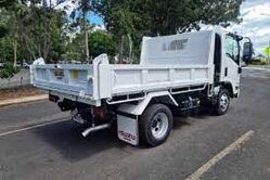 ISUZU Tipper 25 Tonne